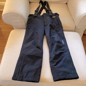 Karbon ski pants kids size 8 with suspenders